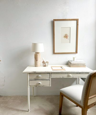 Mesa escritorio blanca vintage