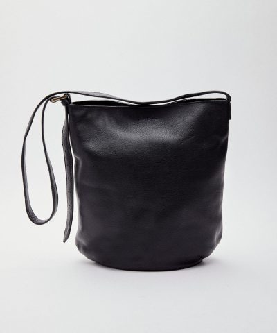 Bolso cubo negro